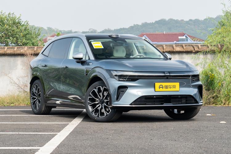 Фото машины 86