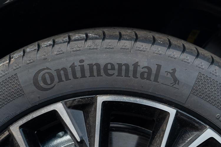 Фото машины 30