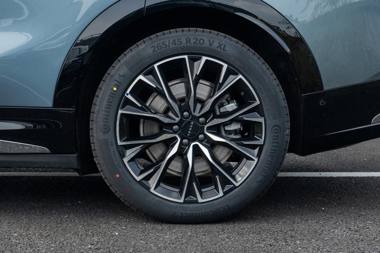 Фото машины 103