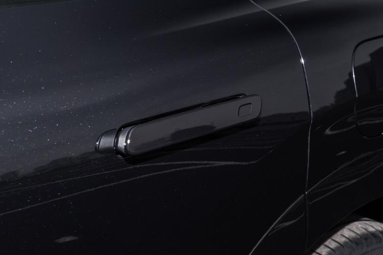 Фото машины 207