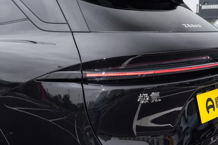 Фото машины 115