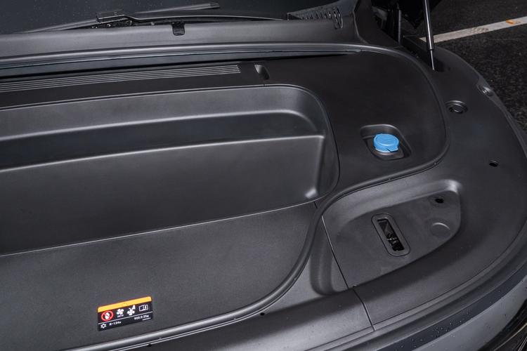 Фото машины 215