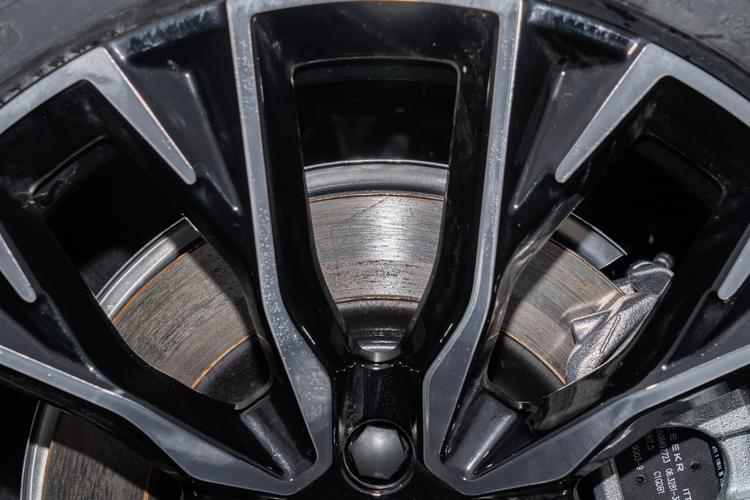 Фото машины 120