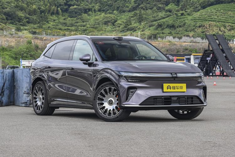 Фото машины 241