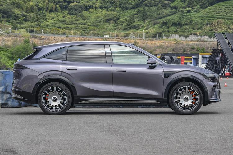 Фото машины 217