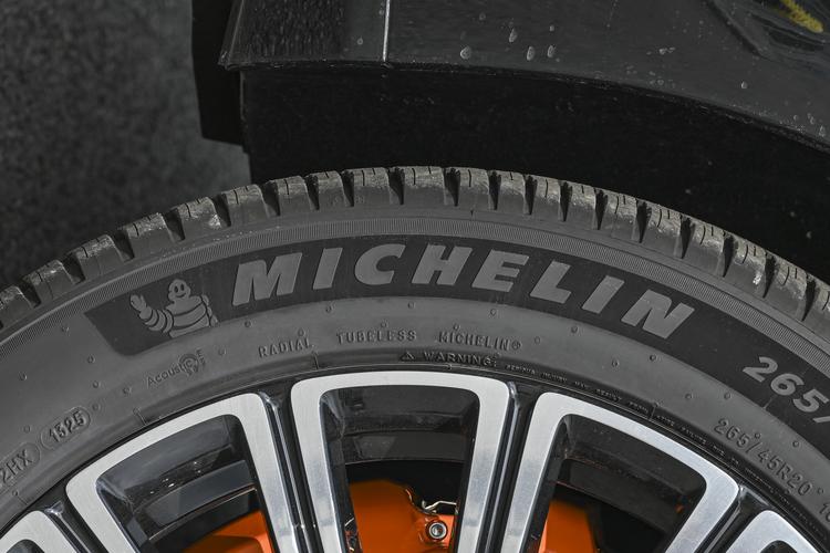 Фото машины 275