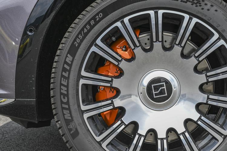 Фото машины 318