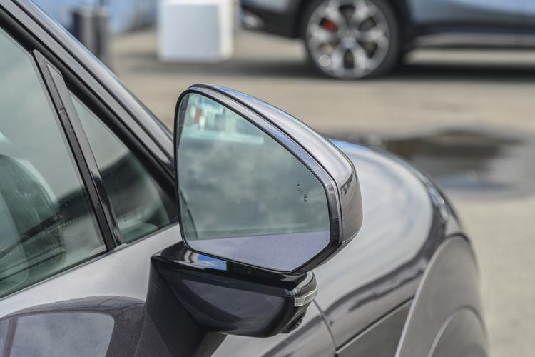 Фото машины 252