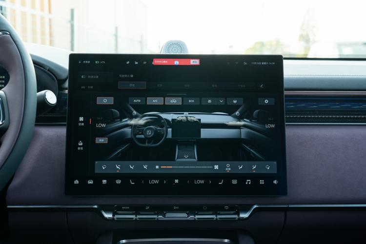 Фото машины 323