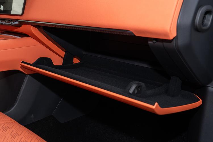 Фото машины 199