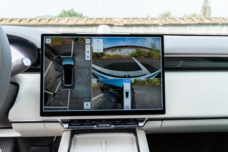 Фото машины 352