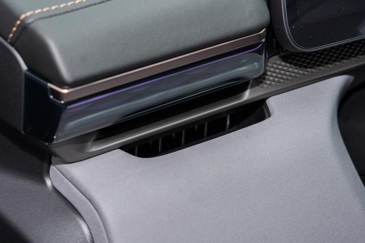 Фото машины 329