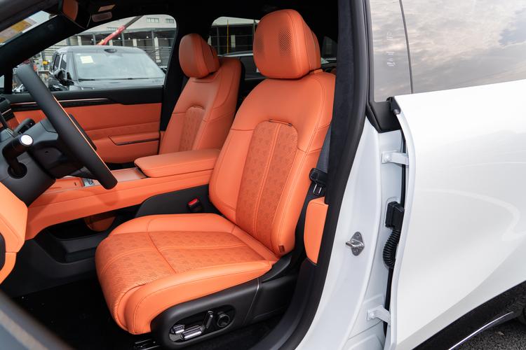 Фото машины 406