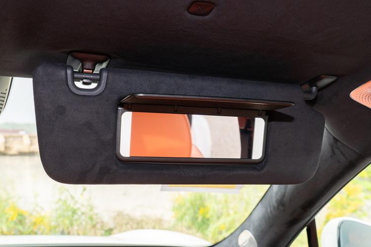 Фото машины 381