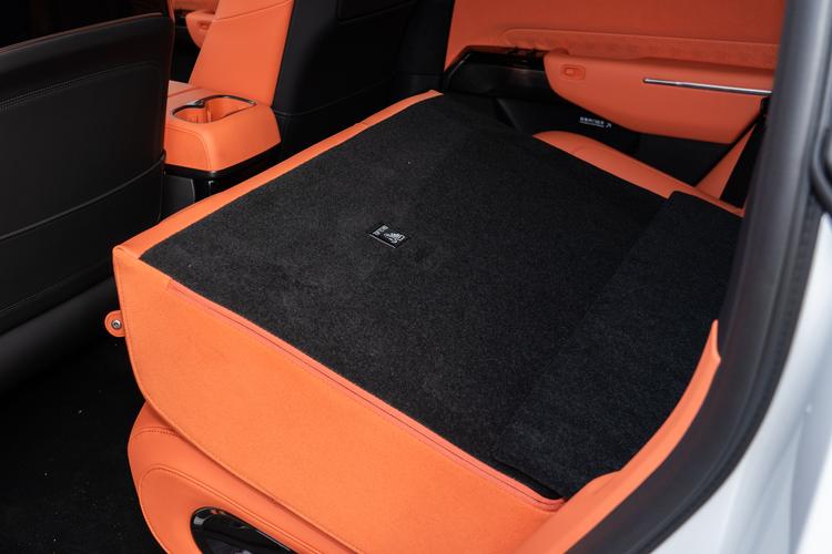 Фото машины 449