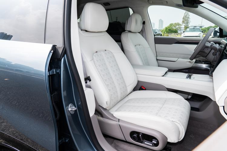 Фото машины 525