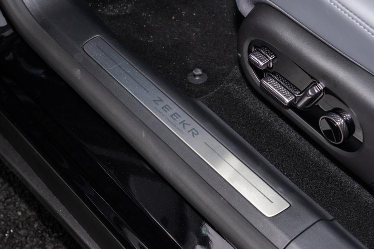 Фото машины 533