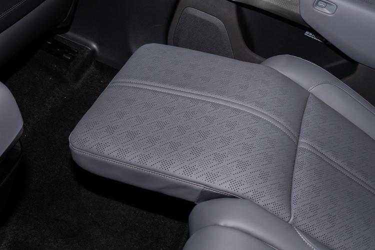 Фото машины 634