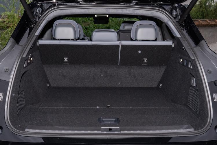 Фото машины 635