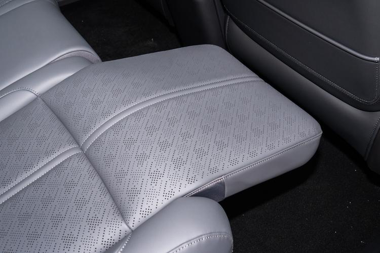 Фото машины 536