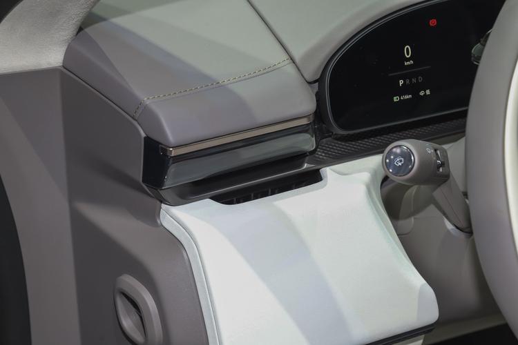 Фото машины 606