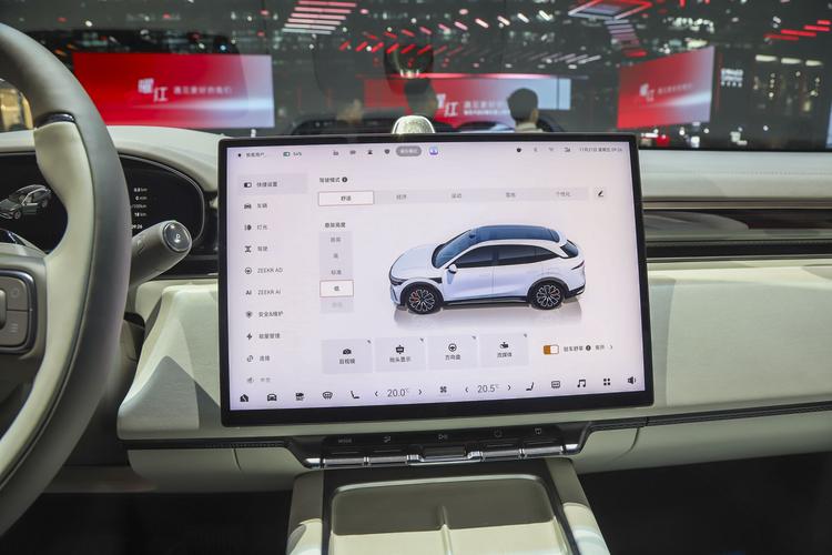 Фото машины 612