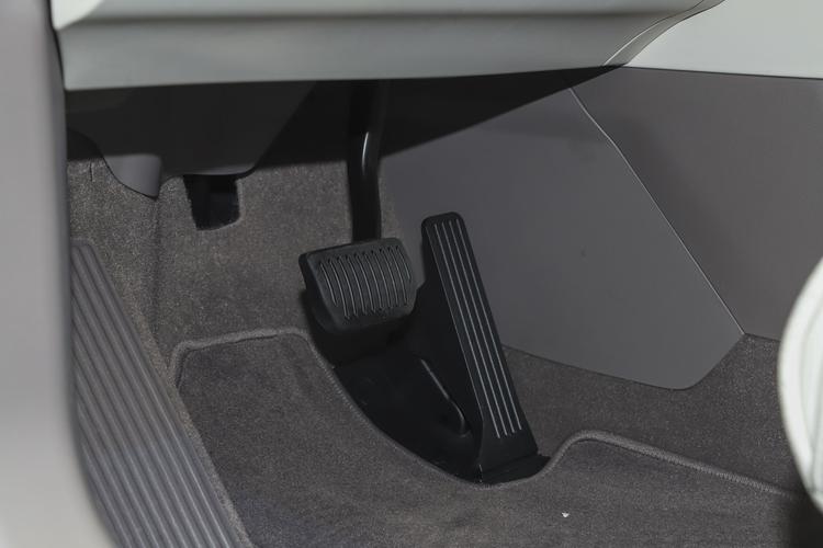 Фото машины 647