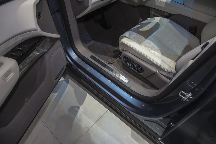 Фото машины 652