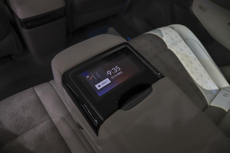 Фото машины 654