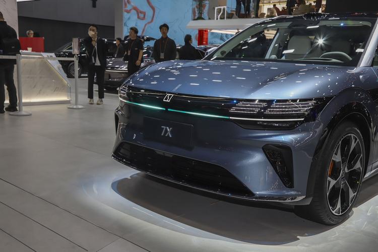 Фото машины 698