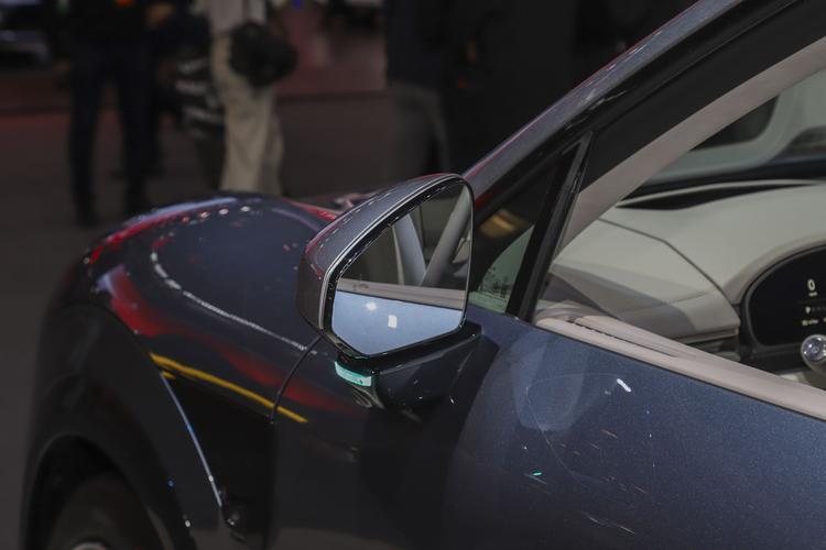 Фото машины 674