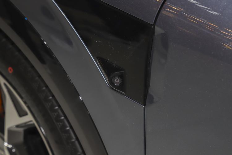 Фото машины 675