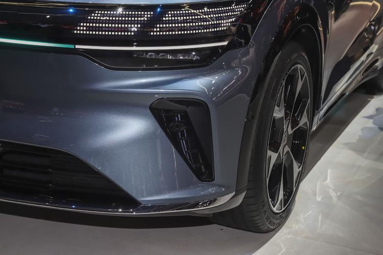 Фото машины 625