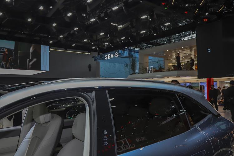 Фото машины 680