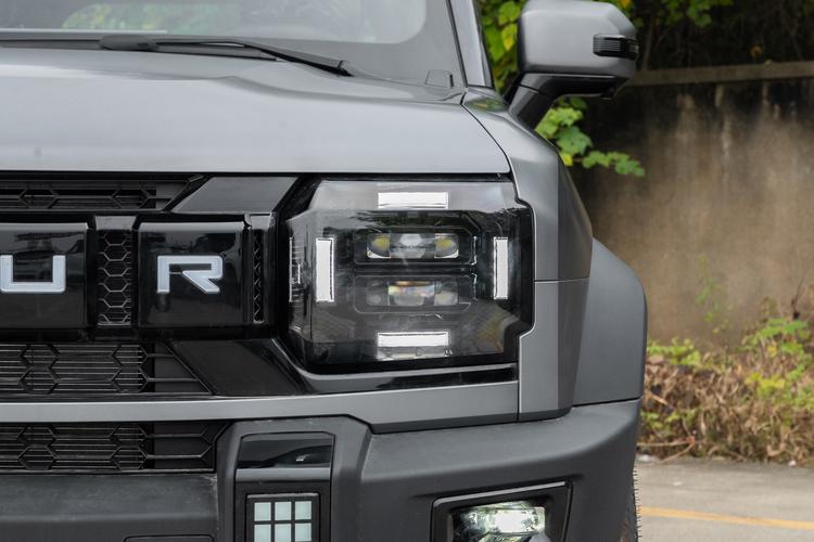 Фото машины 33