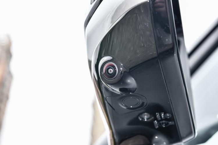 Фото машины 103