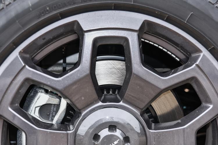 Фото машины 128