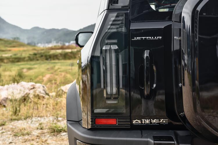 Фото машины 182