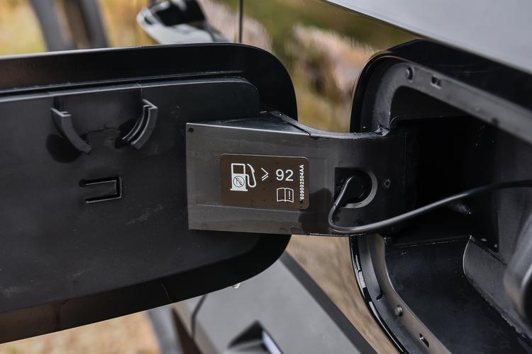 Фото машины 140