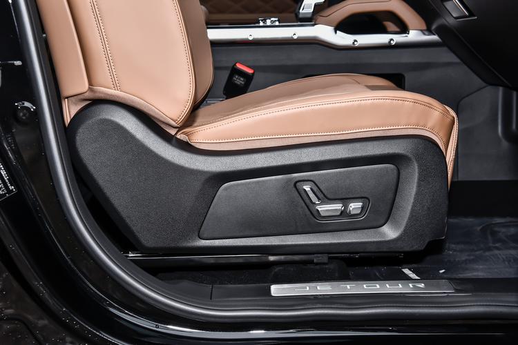 Фото машины 218