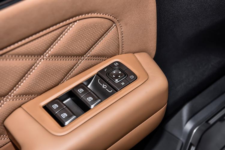 Фото машины 245