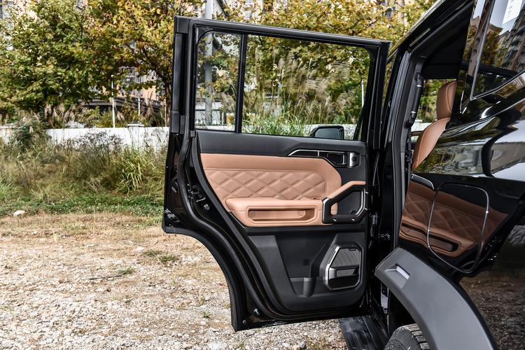 Фото машины 222