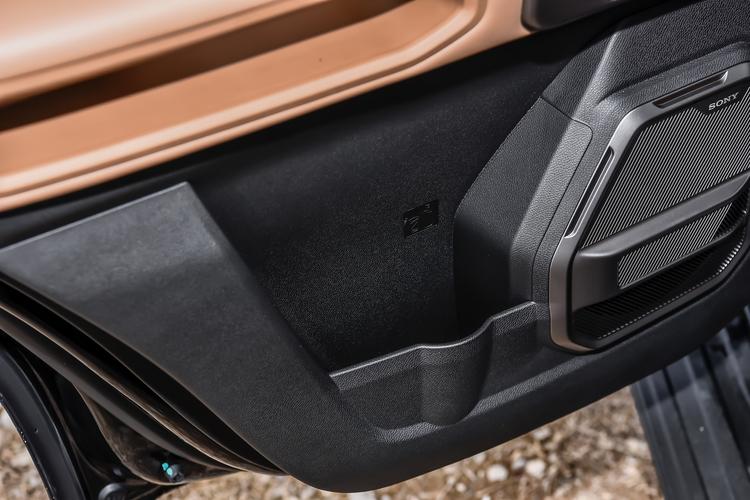 Фото машины 303