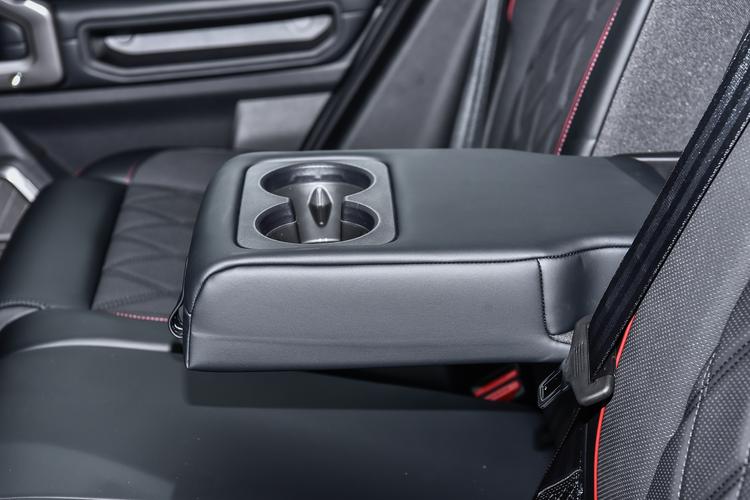 Фото машины 325