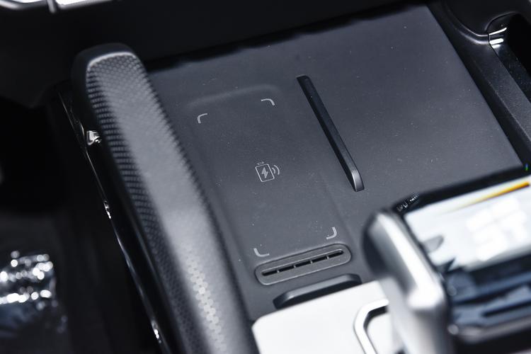 Фото машины 323