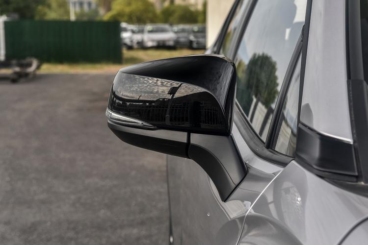 Фото машины 64