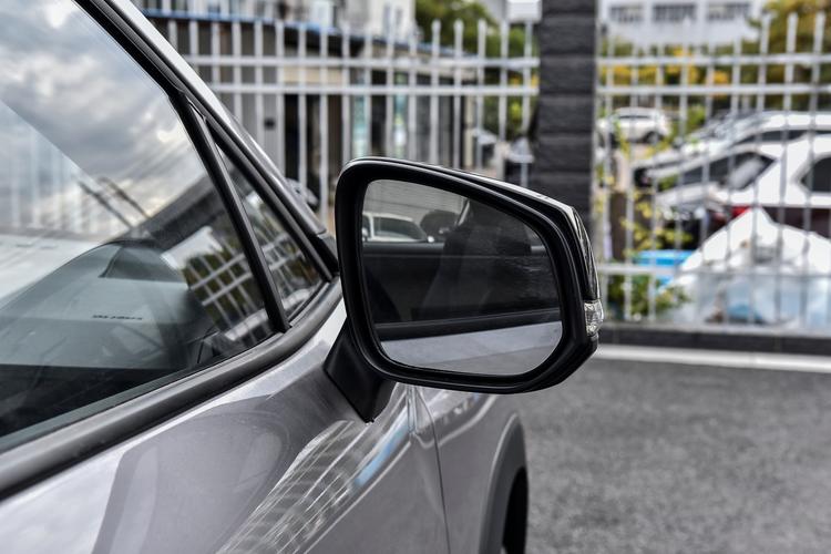 Фото машины 32