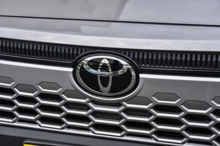 Фото машины 33