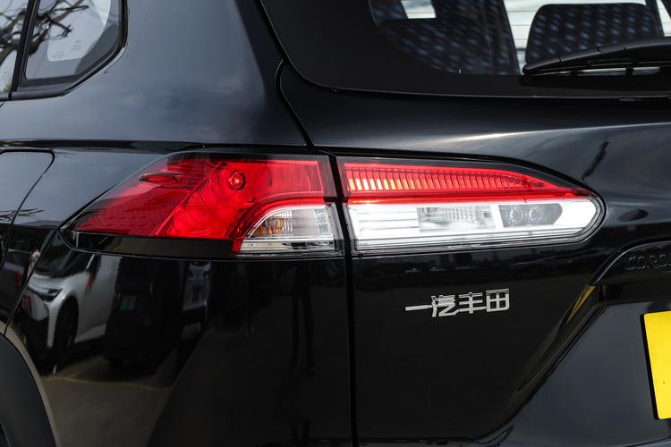 Фото машины 215