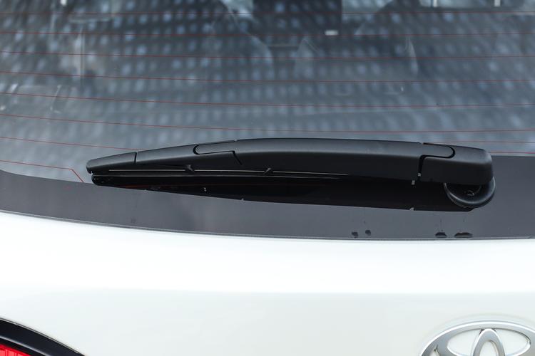 Фото машины 200